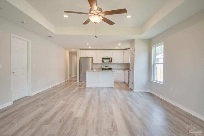 Building Photo - 2888 N 24th Ave