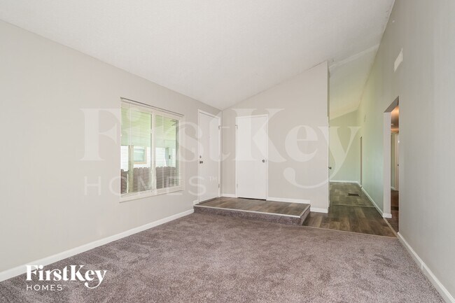 Building Photo - 3313 Green Pasture Dr