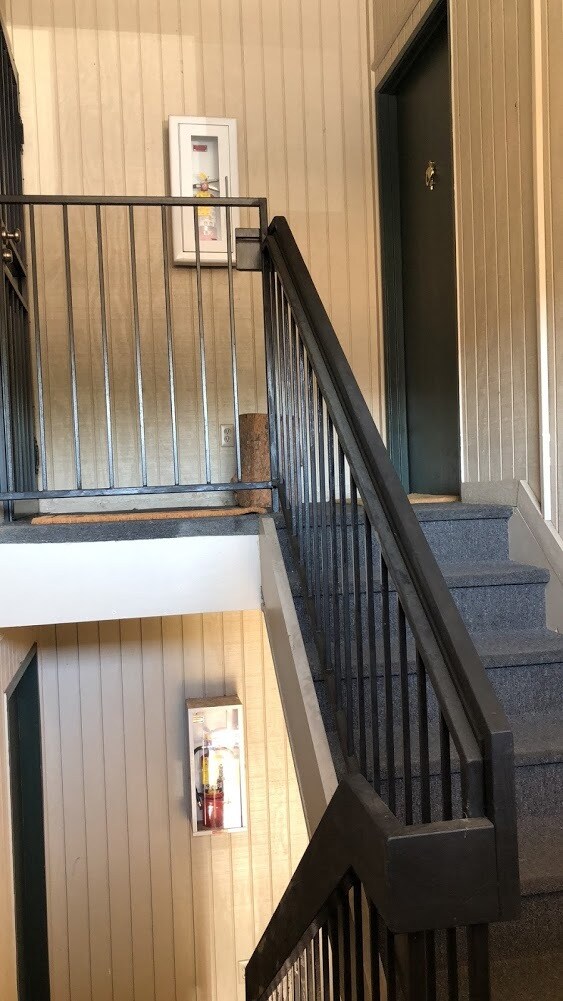 Building Photo - 10150 E Virginia Ave