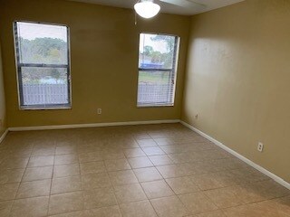 Building Photo - 6531 SE Federal Hwy