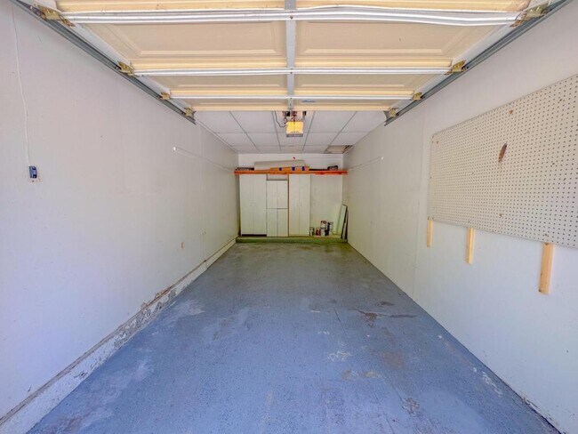 Building Photo - 3327 Bahia Blanca E