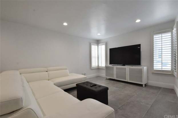 Building Photo - 111 19th St