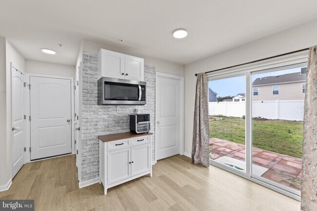 Building Photo - 1650 Terrapin Cir