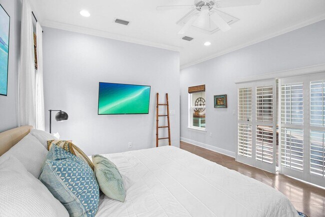 Building Photo - 4703 Seastar Vista
