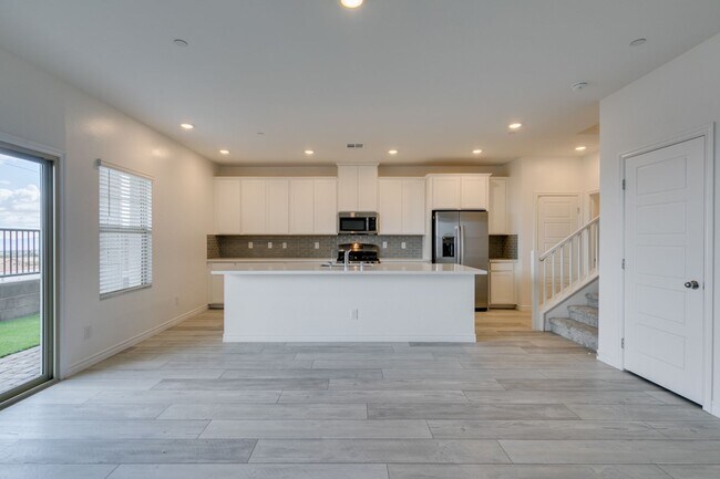 Building Photo - GORGEOUS SUMMERLIN WEST COMMUNITY**TONS OF UPGRADES*CITY AND STRIP VIEWS*COMMUNITY POOL AND SPA*