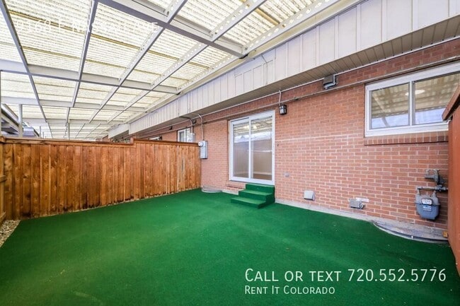 Building Photo - 9168 E Nassau Ave