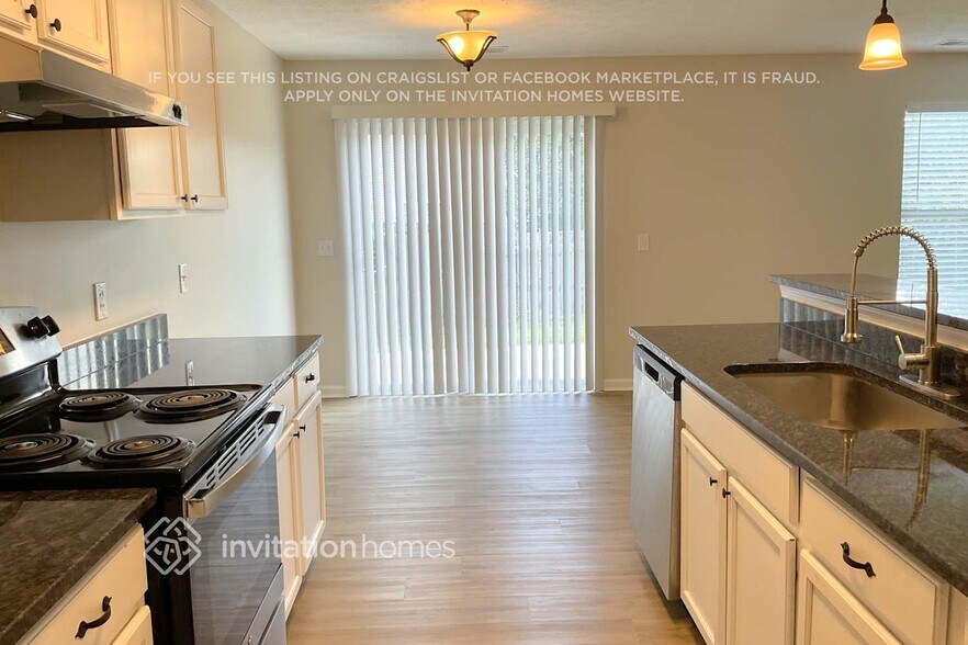 Building Photo - 304 Stewart Springs Dr