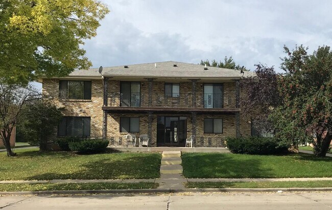 8 Family - 4231 N 104th St