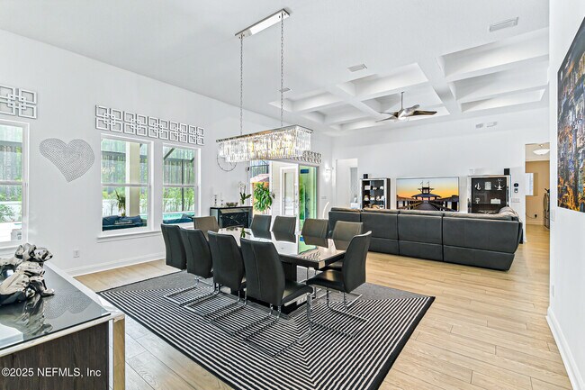 Building Photo - 210 Terra Oaks Dr