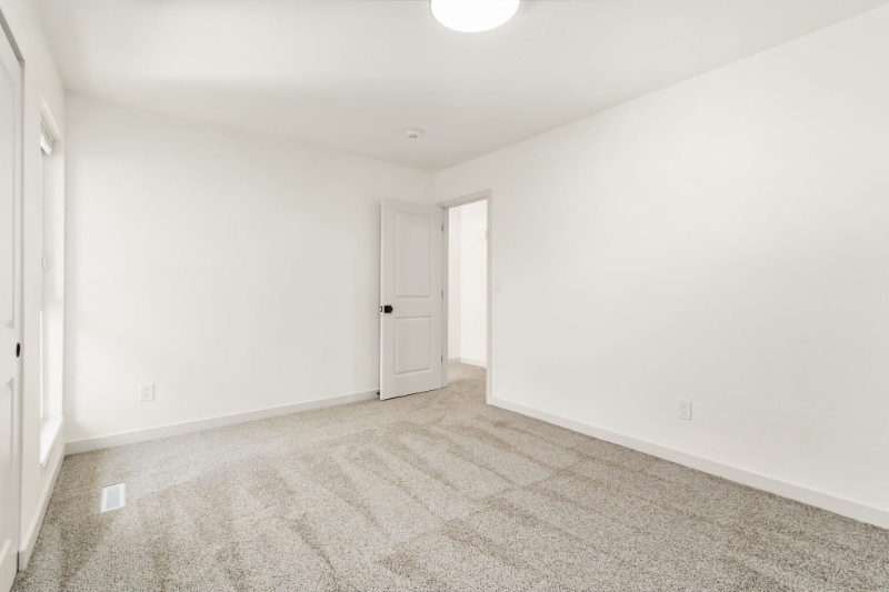 Building Photo - 1618 Banyan Dr