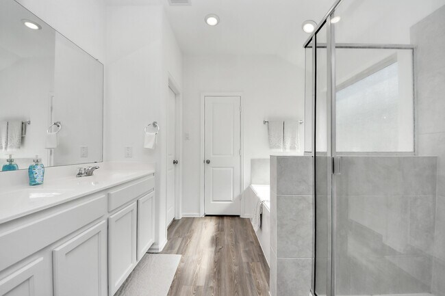 Building Photo - 2835 Mistygate Ct