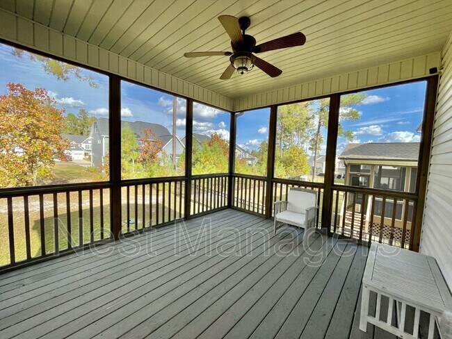 Building Photo - 385 Falls Creek Dr