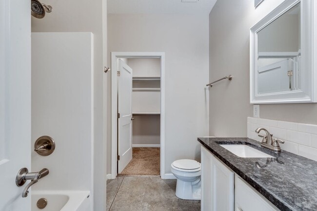 Building Photo - Beautiful Three Bedroom, Two Bathroom