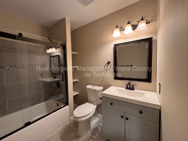 Building Photo - 7001 Norton Ln