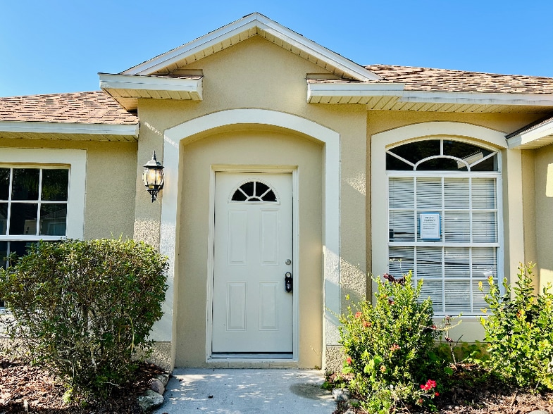 Building Photo - 7789 Pine Fork Dr