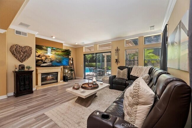 Building Photo - 2760 Hidden Hills Way W