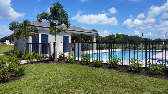 Building Photo - 3879 Academia Ave