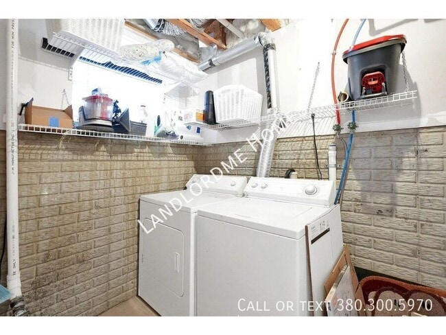 Building Photo - 4822 Annual Dr