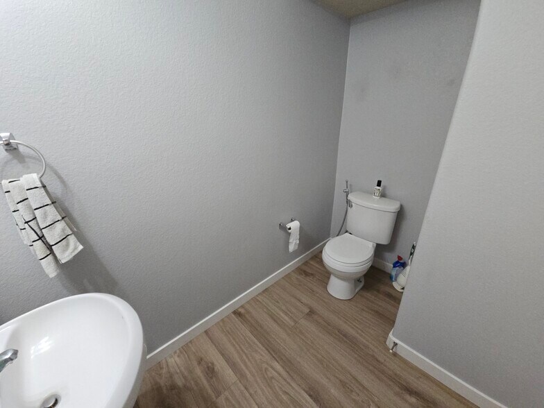 Half bath downstairs - new flooring - 10116 Deer Chase Trl