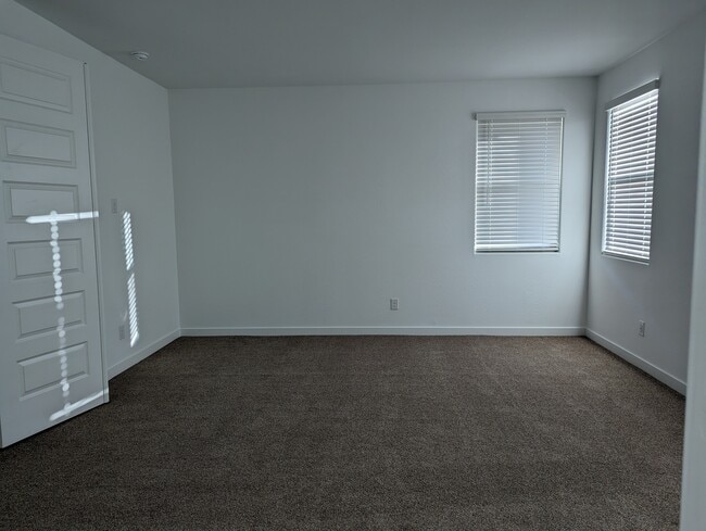 Building Photo - 4330 N 94th Ave