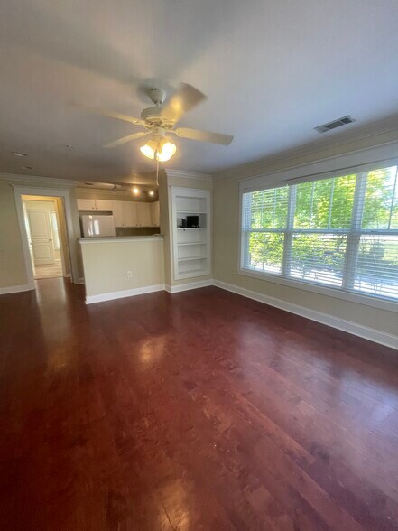 Building Photo - 3831 Cherokee Woods Way
