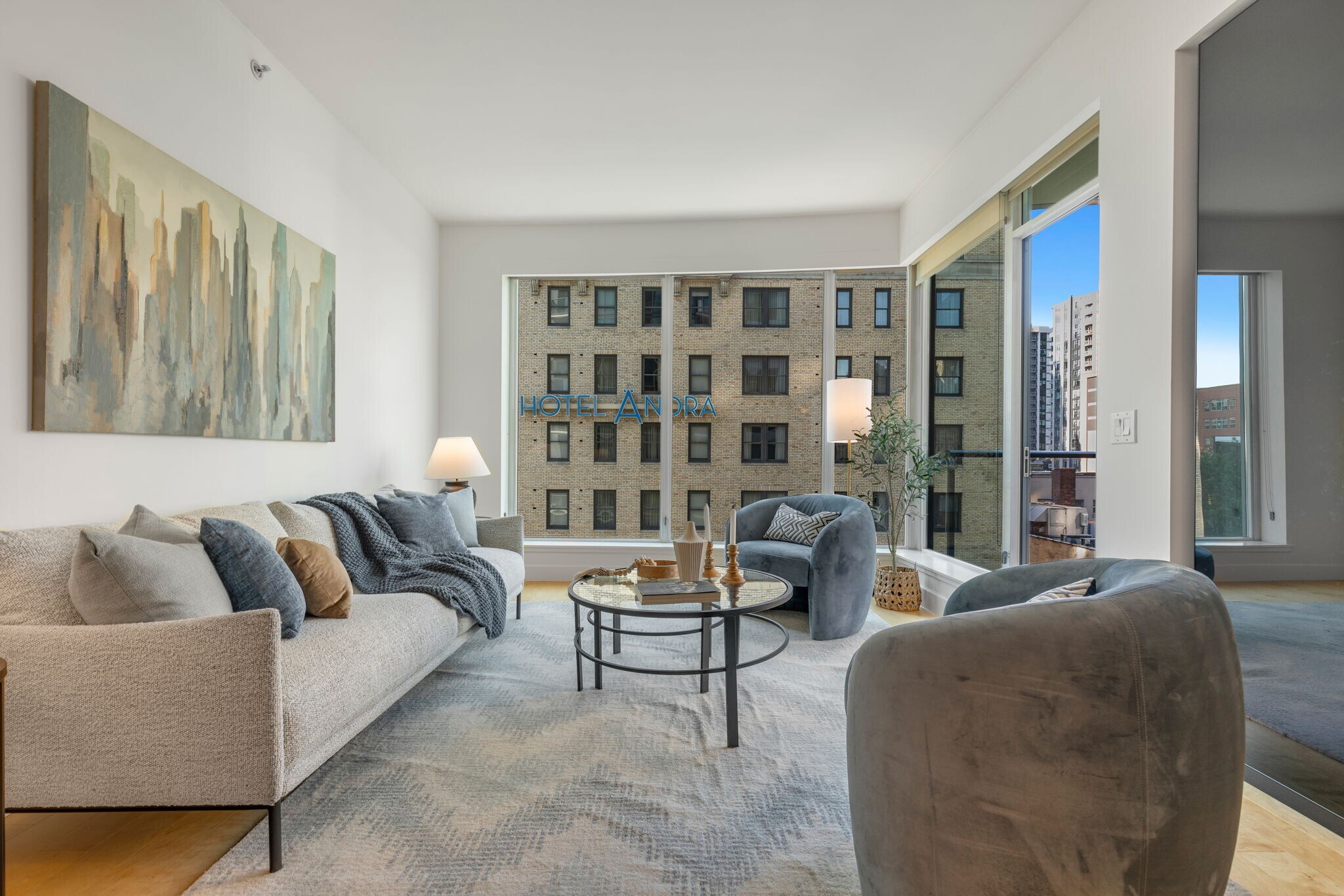 Building Photo - 1920 4th Ave