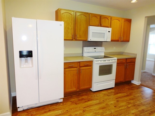 Building Photo - 5145 Torrey Ln