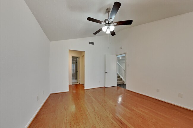 Building Photo - 7814 Greenedge Dr