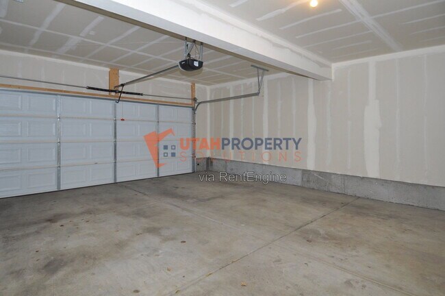 Building Photo - 7614 San Savino Way