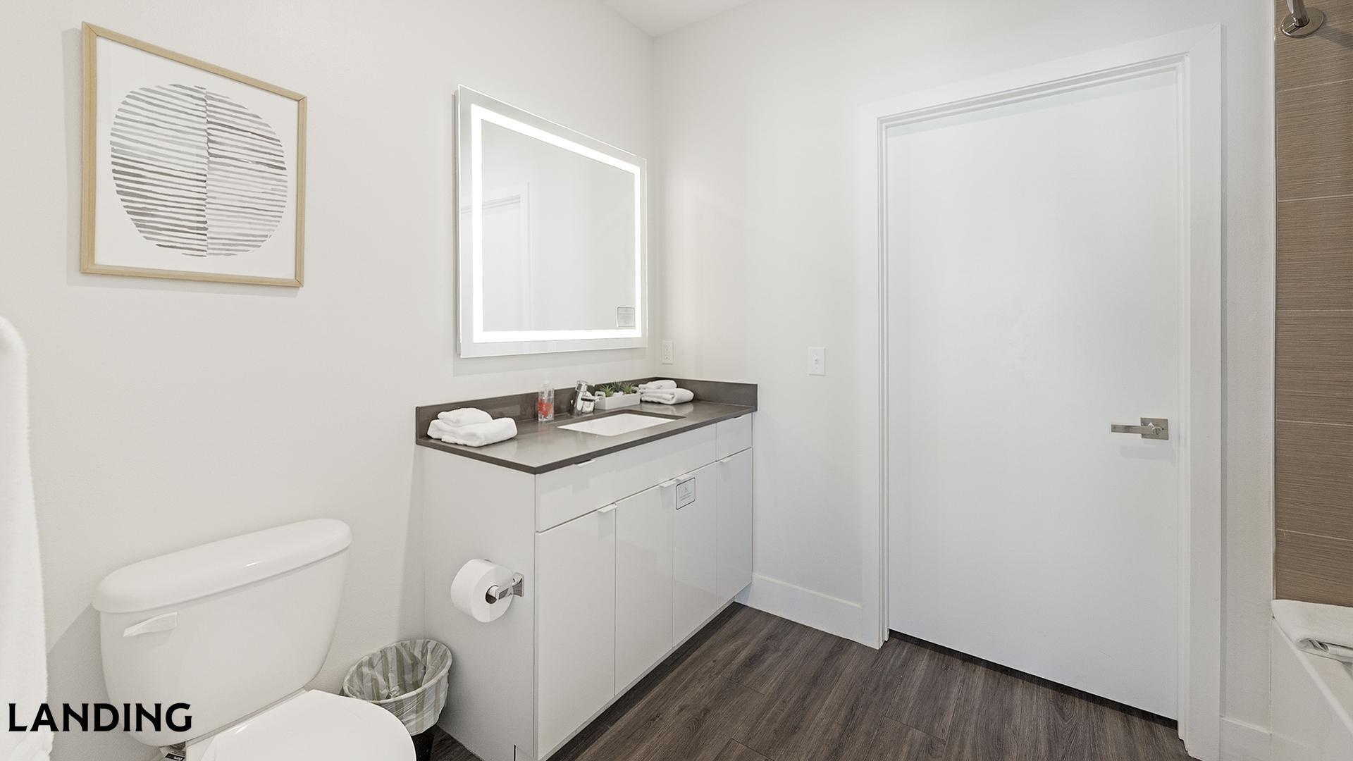 Building Photo - 4950 W Prescott St