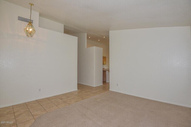 Building Photo - 7472 W Potter Dr