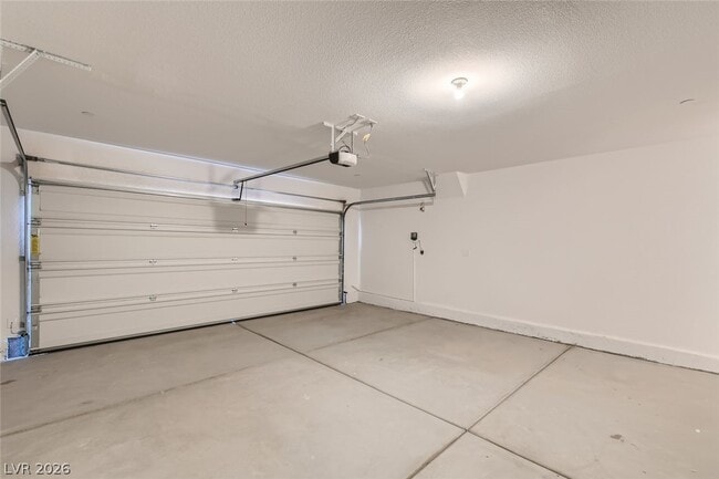 Building Photo - 313 Bay Village Pl