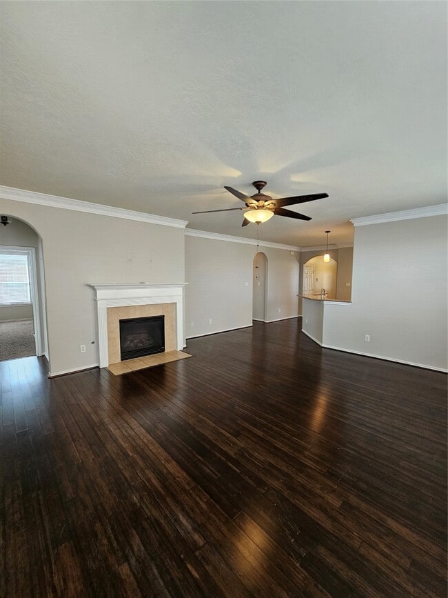 Building Photo - 2545 Sandvalley Way