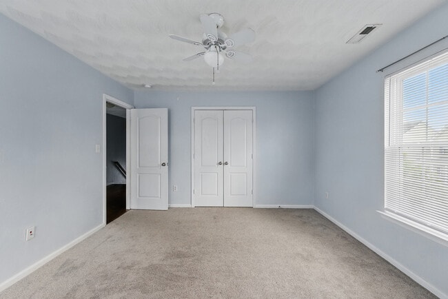 Building Photo - 1023 Snead Dr