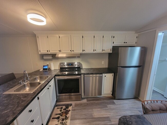 Building Photo - 2 Bedroom 2 Bathroom House (Walkertown, NC)