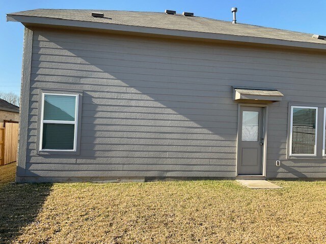 Building Photo - 1627 Birch Wood Dr