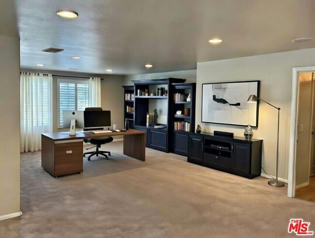 Building Photo - 43029 59th St W