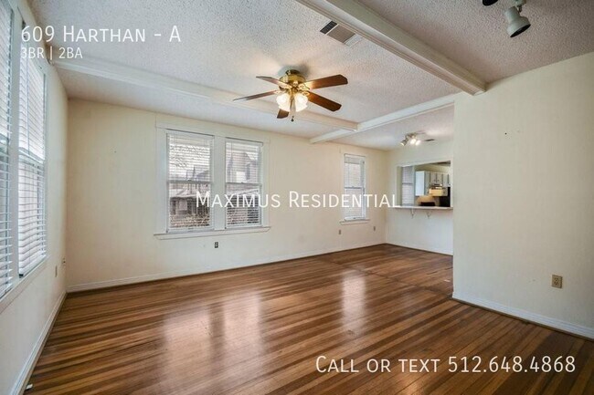 Building Photo - 609 Harthan-A