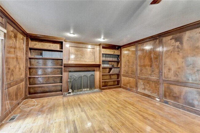 Building Photo - 478 Guilford Cir