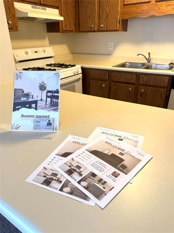 Building Photo - 1600 Oakpoint Dr SW