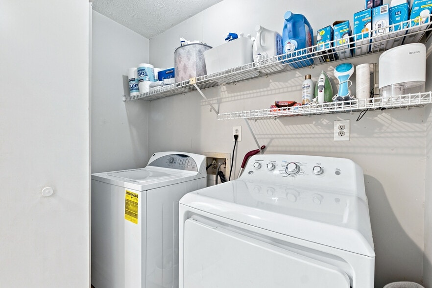 Laundry Room inside Guest Bathroom - 6425 Pinebark Way