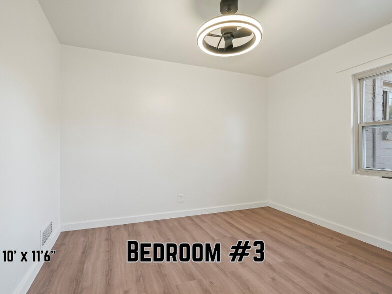 Building Photo - 4120 E 4th St