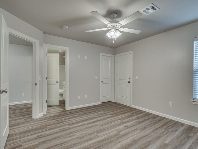 Building Photo - 12006 Rhya Ln