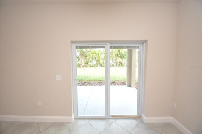 Building Photo - 226 Coral Reef Ct N