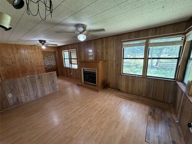 Building Photo - 6335 Private Rd 4030