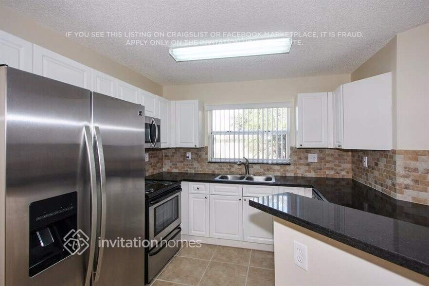 Building Photo - 9546 SW 156th Pl