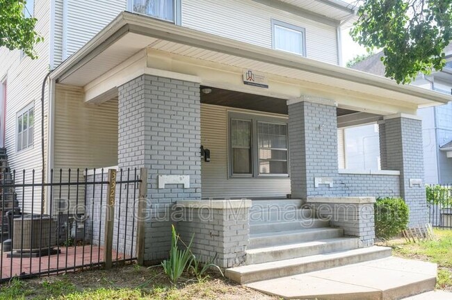 Primary Photo - 3323 Victor Pl