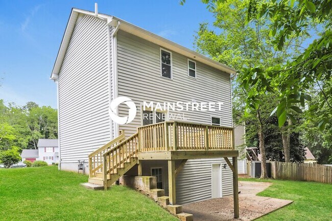 Building Photo - 3 Bedroom Pet-Friendly Home in Winston-Sal...