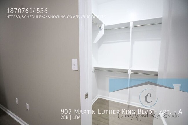 Building Photo - 907 Dr M.L.K. Jr Dr