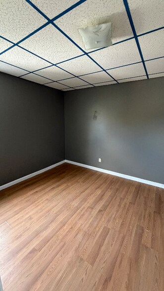 Building Photo - 158 Orchard St